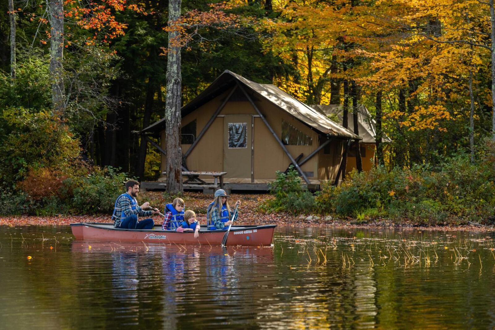 Huttopia White Mountains Albany ภายนอก รูปภาพ