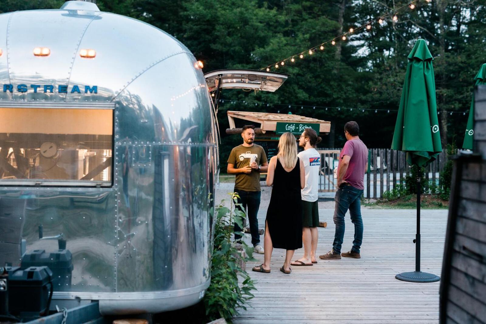 Huttopia White Mountains Albany ภายนอก รูปภาพ